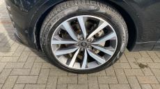 Land Rover Discovery 3.0 D250 R-Dynamic SE 5dr Auto Diesel Station Wagon